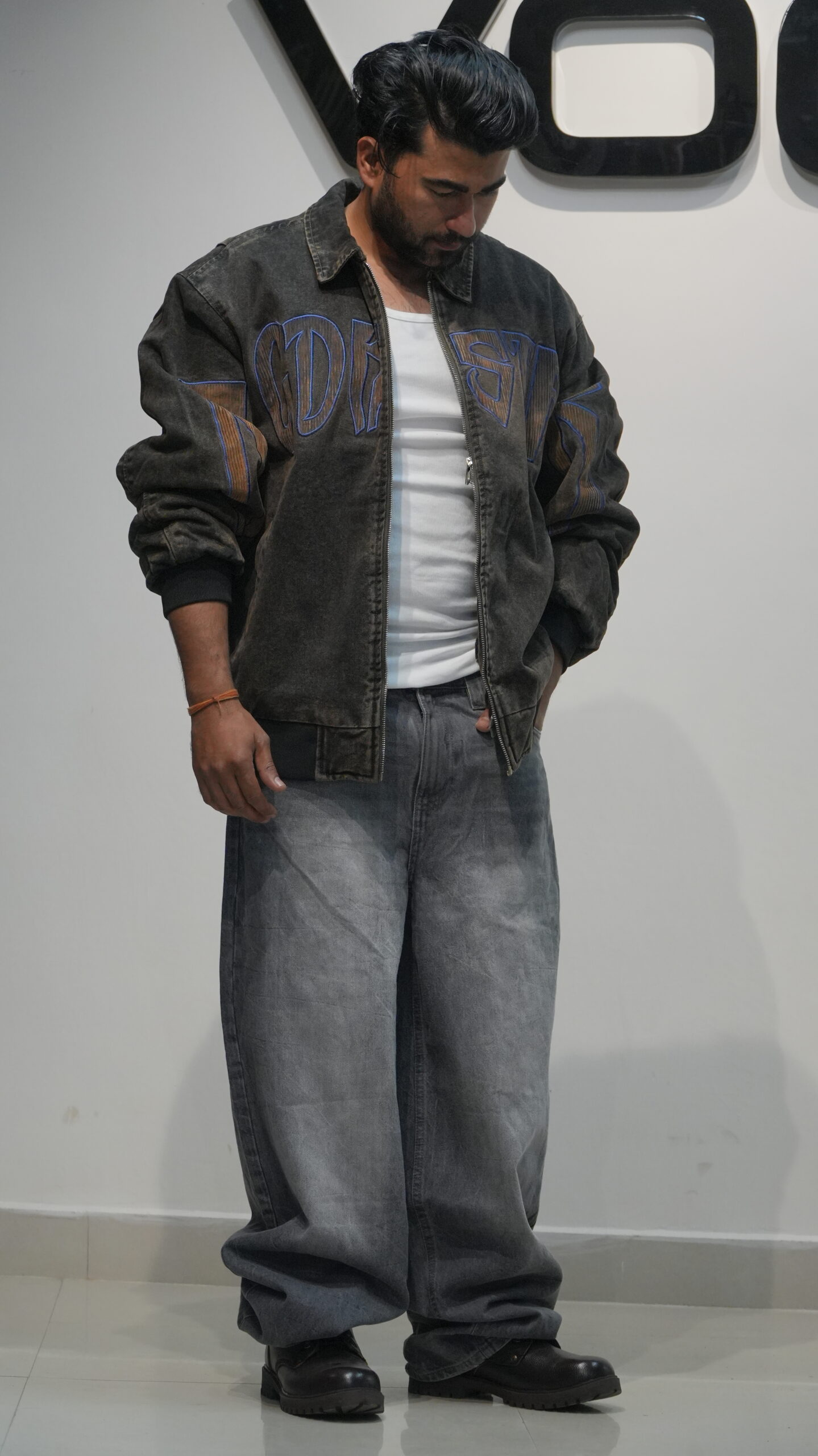 The Winter Trucker: Heavyweight Sherpa-Lined Denim Jacket - Image 2