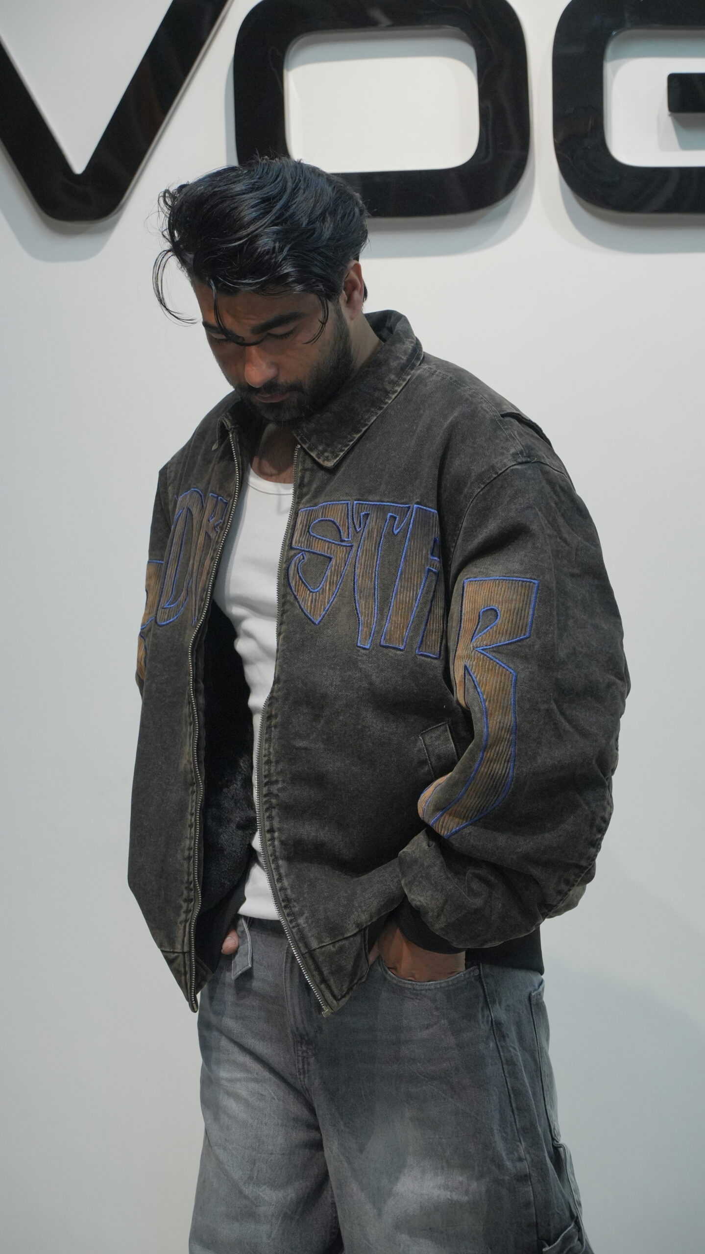 The Winter Trucker: Heavyweight Sherpa-Lined Denim Jacket - Image 4