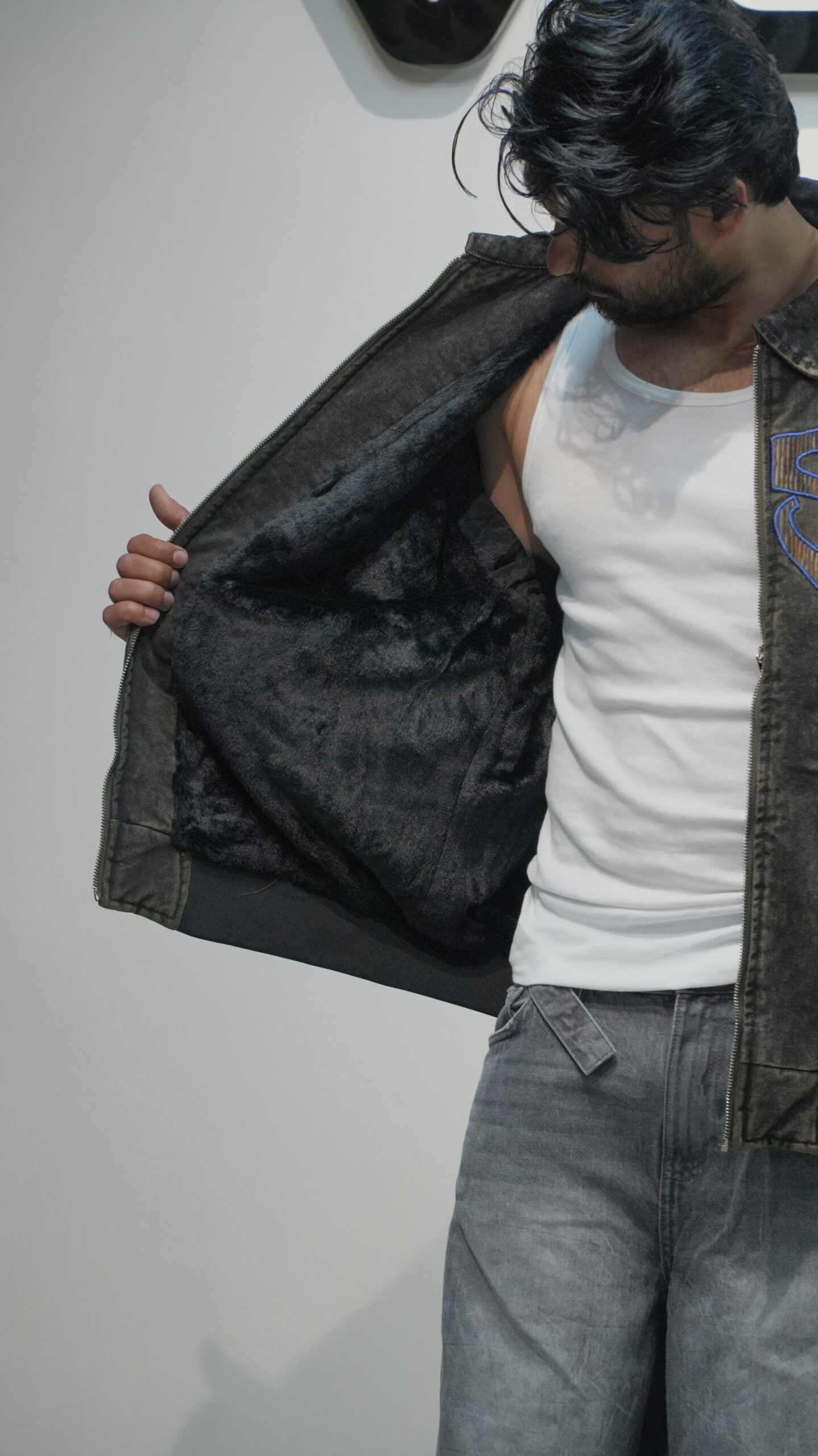 The Winter Trucker: Heavyweight Sherpa-Lined Denim Jacket - Image 6