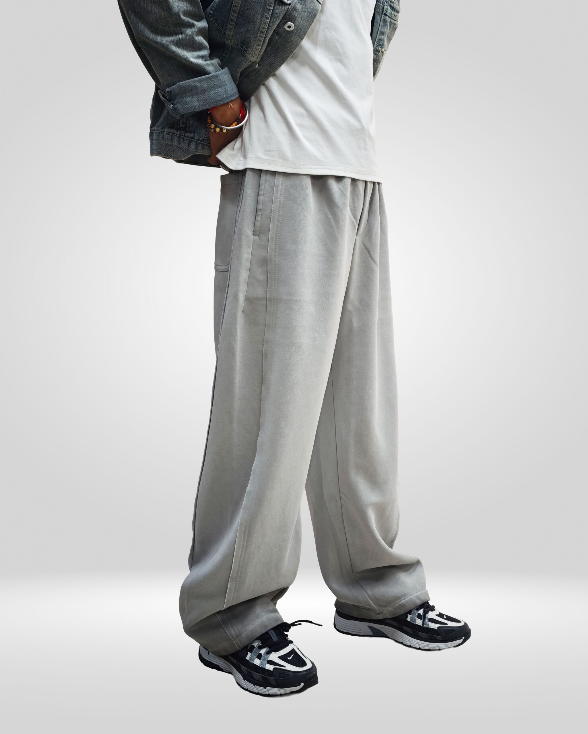 Rumore Essential Wide-Leg Sweatpants - Image 6